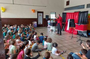 A Magia Invade as Escolas Municipais de Albertina!
