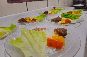 Alimentação saudável e preparada com amor nas escolas municipais de Albertina