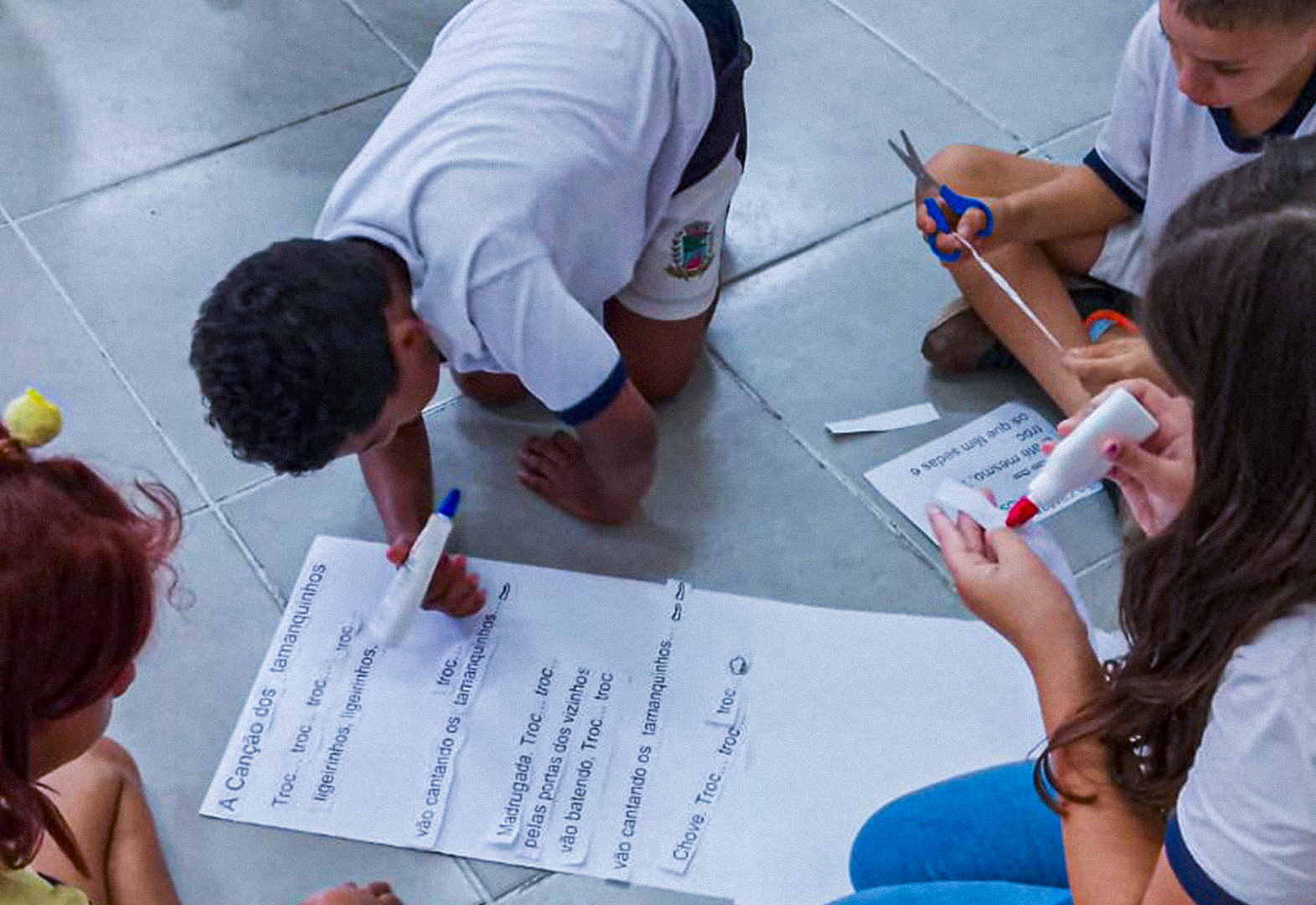 Rimas, Cores e Emoção: A Poesia Tomou Conta da Sala do 4º Ano