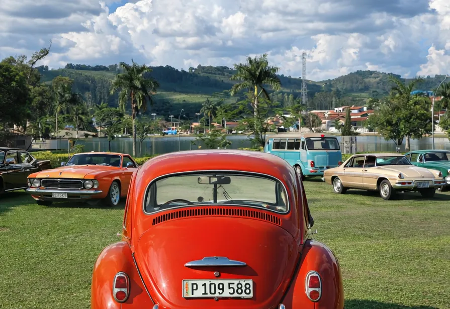 Parque do Lago recebe o 2º Encontro de Carros Antigos e Albertina celebra clássicos no dia 12 de abril