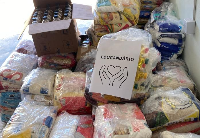 Rodeio de Albertina arrecada 2.300 kg de alimentos destinados a instituições do município