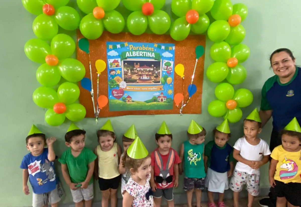 Creche celebra aniversário de Albertina com semana de atividades e carinho com as crianças