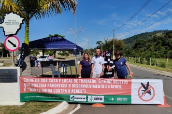 Foto relacionada - Dia D contra a Dengue mobiliza a população em blitz educativa na Avenida Minas Gerais