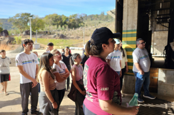 Foto - Visita técnica aproxima jovens da excelência na cafeicultura no Facanali Cafés
