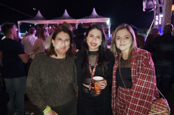 Foto - Tradição e fé embalaram o segundo dia do rodeio