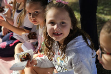 Foto - final de bimestre das Escolas e Creche 