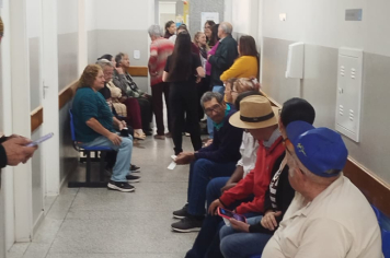 Foto - Exames oftalmológicos na UBS