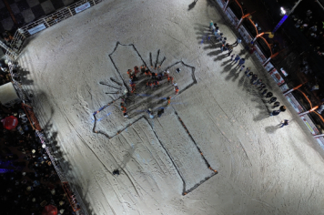 Foto - Tradição e fé embalaram o segundo dia do rodeio