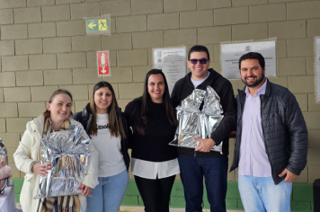 Foto - Professores da rede municipal de Albertina recebem Chromebooks para uso pedagógico