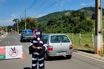 Foto relacionada - Dia D contra a Dengue mobiliza a população em blitz educativa na Avenida Minas Gerais
