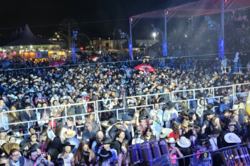 Foto - Encerramento eletrizante marca o último dia do 29º Rodeio de Albertina