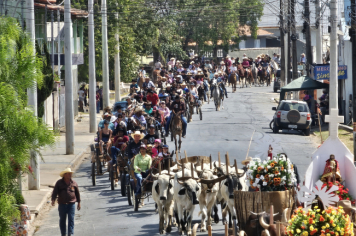 Foto - 6ª Cavalgada Beneficente ao Natal