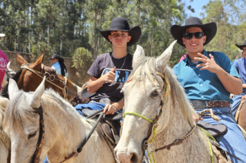 Foto - 6ª Cavalgada Beneficente ao Natal