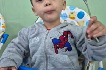 Foto relacionada - PANQUECA E HAMBÚRGUER ARTESANAL MARCAM LANCHE ESPECIAL NA CRECHE MUNICIPAL TERESA ROSSI