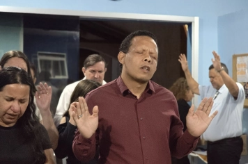 Foto - 3º Dia da 8º Semana Evangélica (Igreja Resgatando Vidas)