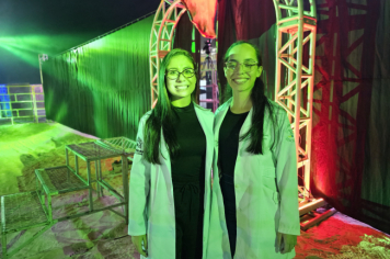 Foto - Abertura do 29º Rodeio leva emoção e espetáculo à arena!