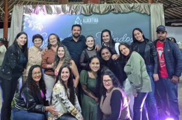 Foto relacionada - Uma noite de celebração e reconhecimento aos servidores públicos de Albertina