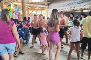 Foto - Dia das Crianças no Lago Municipal de Albertina: Um Dia de Diversão e Alegria