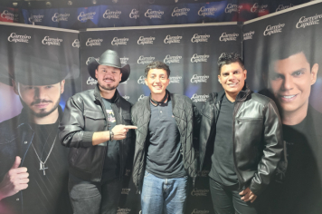 Foto - Tradição e fé embalaram o segundo dia do rodeio