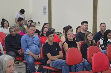 Foto relacionada - Quarto dia da 8ª Semana Evangélica reforça fé, unidade e esperança em Albertina