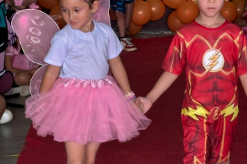 Foto - Fantasia, dança e muita diversão na Semana das Crianças (Pré-Escola Luzia Sanches Diniz)