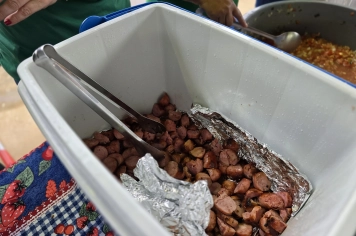 Foto - Churrasco na Escola Municipal Antonio Ferreira