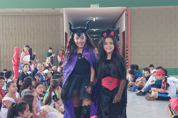 Foto - Dia de Fantasia na Escola Municipal Antônio Ferreira
