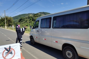 Foto relacionada - Dia D contra a Dengue mobiliza a população em blitz educativa na Avenida Minas Gerais