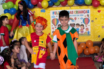 Foto - Fantasia, dança e muita diversão na Semana das Crianças (Pré-Escola Luzia Sanches Diniz)