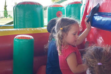 Foto - Diversão e Brinquedos Infláveis na Semana das Crianças!