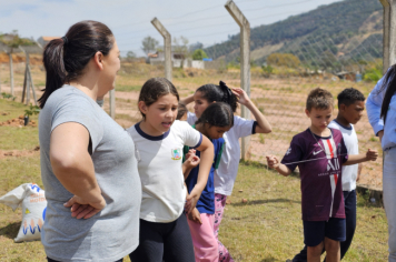 Foto - Plantio de Árvores  (Dia da Árvore | Escola Antonio Ferreira)