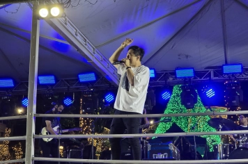 Foto relacionada - Uma noite para ficar na história: fé, louvor e comunhão marcam o encerramento da 8ª Semana Evangélica de Albertina