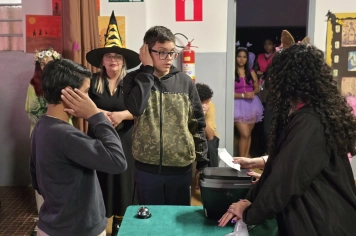 Foto relacionada - Feira JG transforma a Escola José Gomes em um grande espaço de experiências, ciência e arte