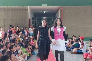 Foto - Dia de Fantasia na Escola Municipal Antônio Ferreira