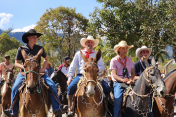 Foto - 6ª Cavalgada Beneficente ao Natal