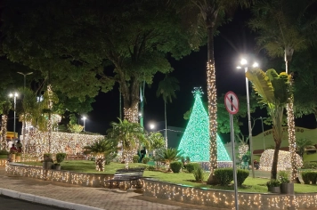 Foto relacionada - Festival Albertina de Luz 2025 transforma o Natal em turismo, cultura e encontros em família