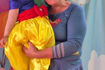 Foto - Uma semana inesquecível de cores, fantasia e sorrisos na Creche Municipal Tereza Rossi