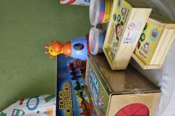 Foto - Entrega de Materiais Escolares Marca o Início do Ano Letivo em Albertina 2025