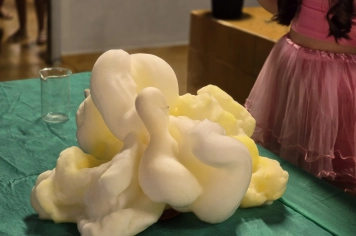 Foto relacionada - Feira JG transforma a Escola José Gomes em um grande espaço de experiências, ciência e arte