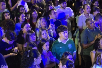 Foto - 6º Dia da 8º Semana Evangélica (Show de Encerramento - Juliano Son | Ministério Livres)