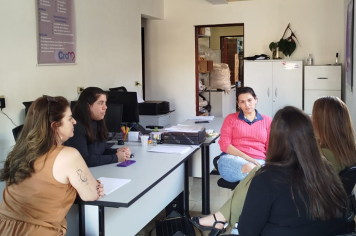 Em Poço Fundo, Assistência Social de Albertina fortalece ações com intercâmbio de boas práticas