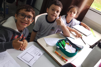 Versos que Educam: Professora Alessandra Trabalha Literatura de Cordel com Alunos do Ensino Integral