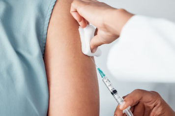 FEBRE AMARELA: Albertina é Área de Risco e UBS Intensifica Vacinação