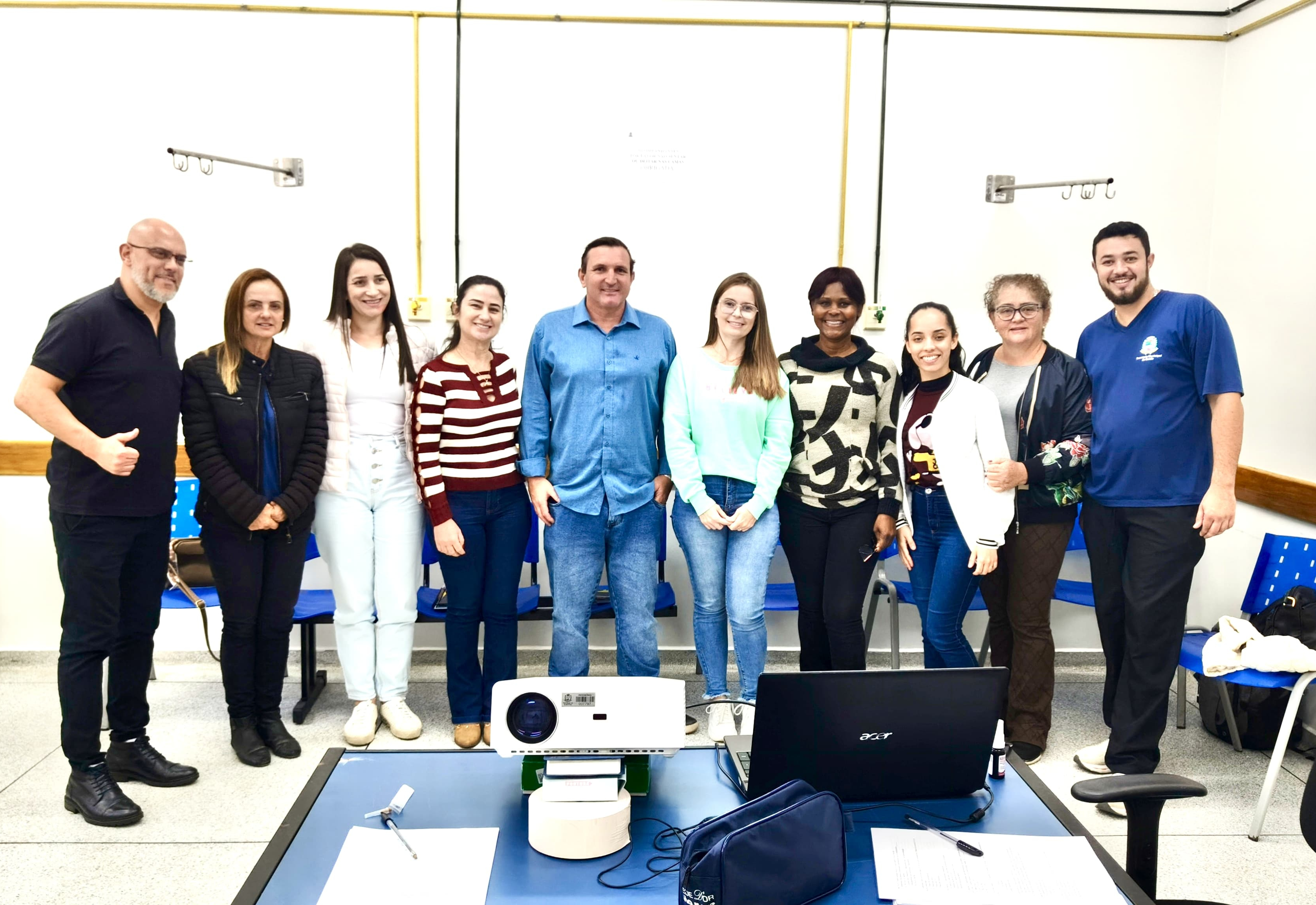 Profissionais de Saúde Participam de Curso Sobre Administração Segura de Medicamentos na UBS de Albertina